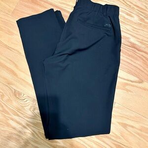 Under Armour Black Straight-Leg Women's Golf Pants